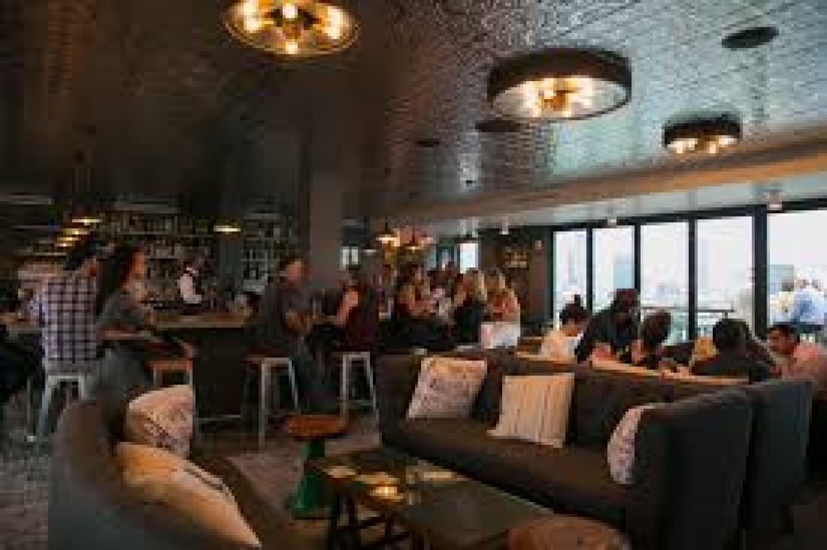 Rooftop Lust at Hot Tin
