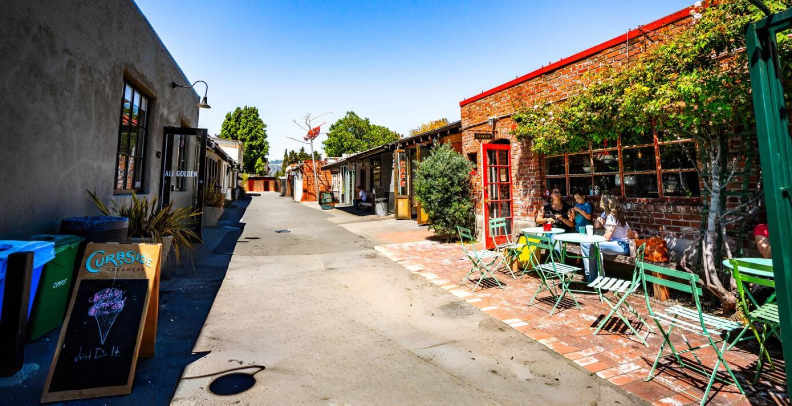Boozy Brunch in Temescal