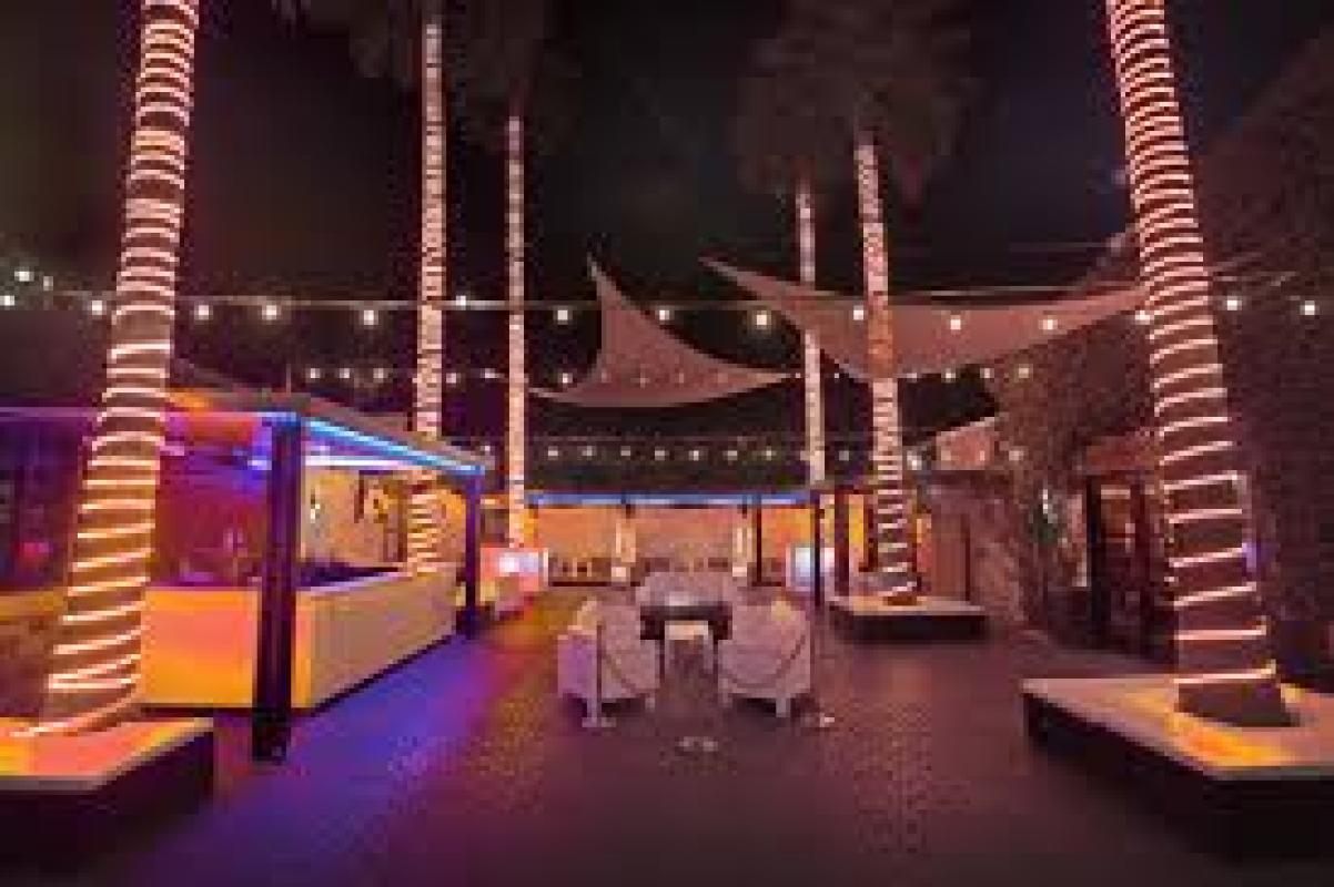 Heat on the Dance Floor at Mango’s Sacramento