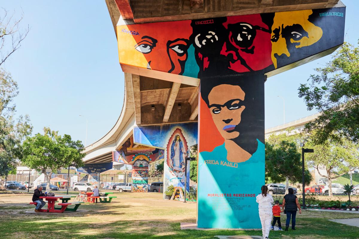 Taco Run and Mural Walk in Barrio Logan