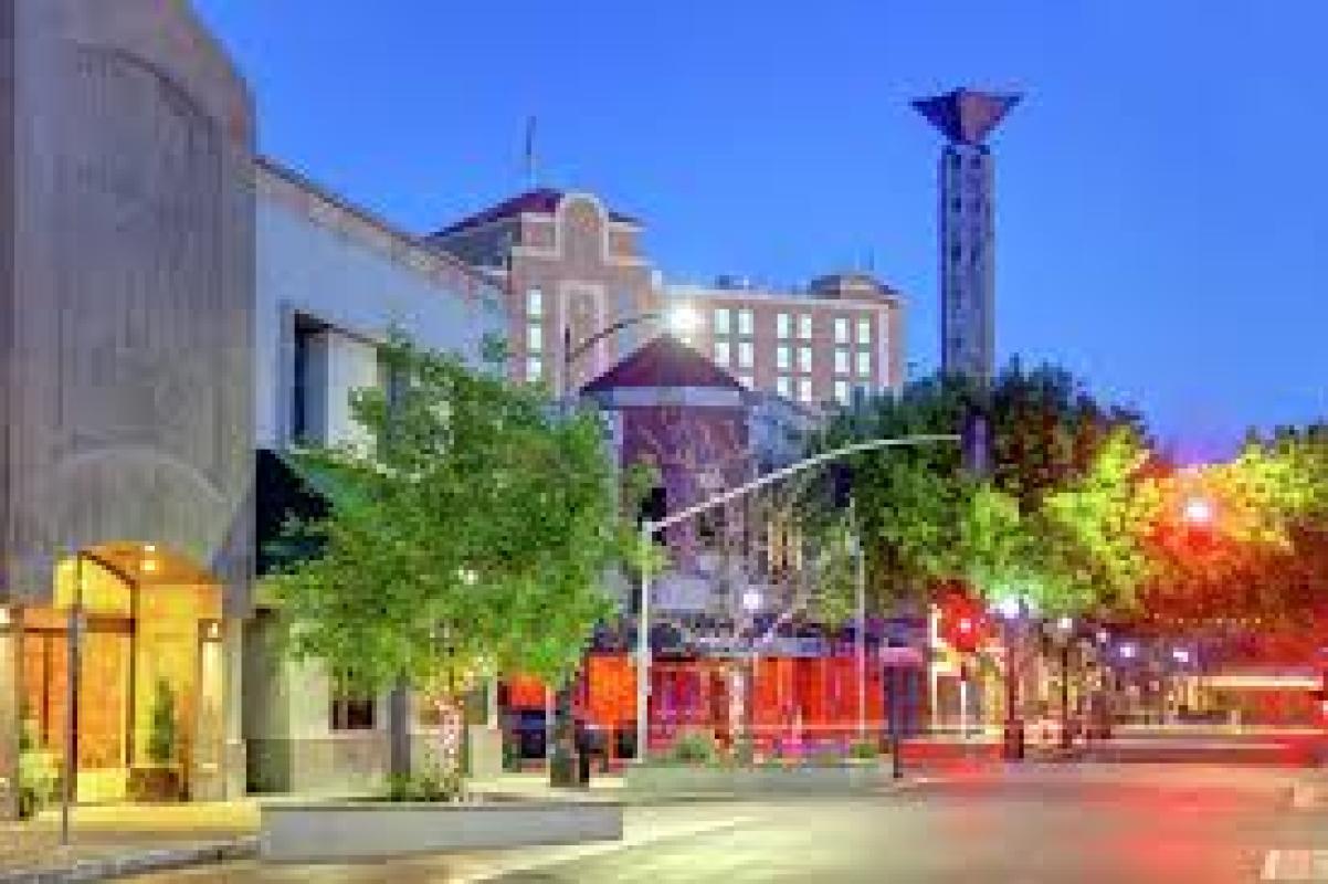 Meet Singles in Modesto