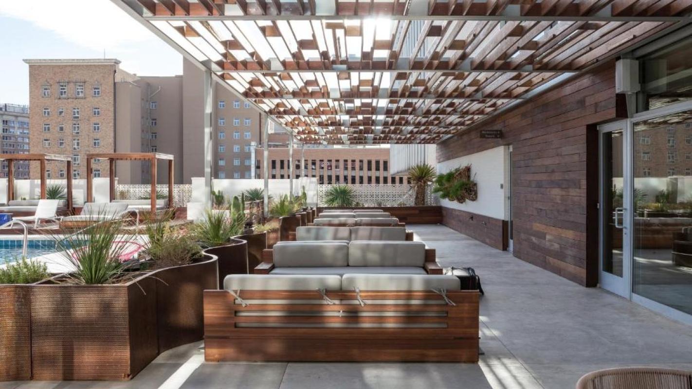 Sunset Drinks at Hotel Indigo Rooftop