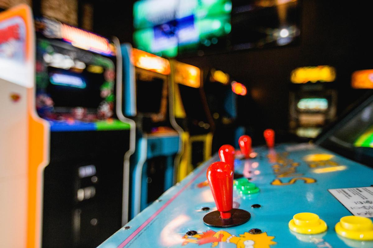 Pizza + Pinball at Zaffiro’s & Up-Down